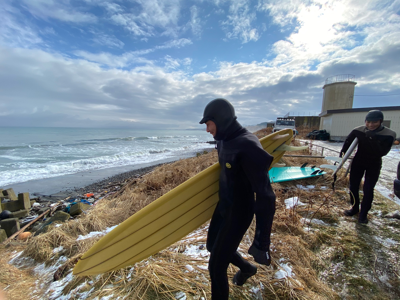 冬サーフィンにおすすめの『GLOVE』＆『CAP』！ | 国産高級ウェット