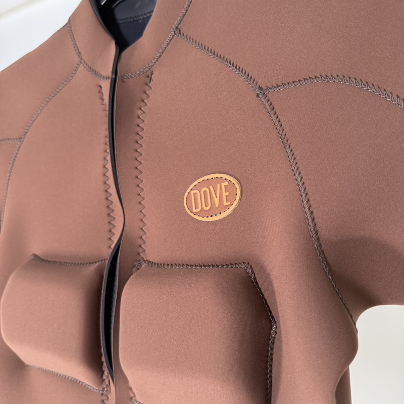 DOVE クラシック フロントジップ ベスト レギュラー・フロントジップ・ベスト | 国産高級ウェットスーツ