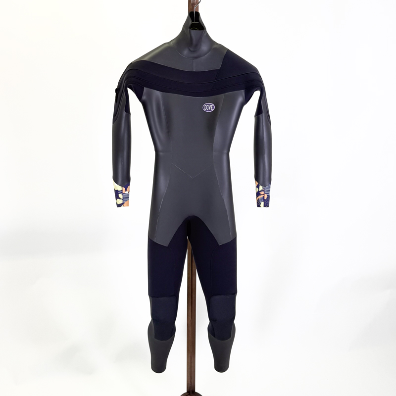 DOVE ウェットスーツ　フルスーツMサイズ DOVE ウェットスーツ フルスーツMサイズ DOVE ウェットスーツ