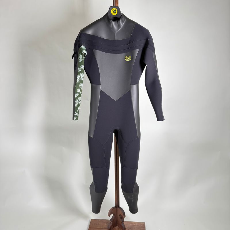 DOVE フルスーツ　５ミリ３ミリ MEN'S・OUTLET 】マッドテーラー・チェストジップ・フルスーツ(3/2mm